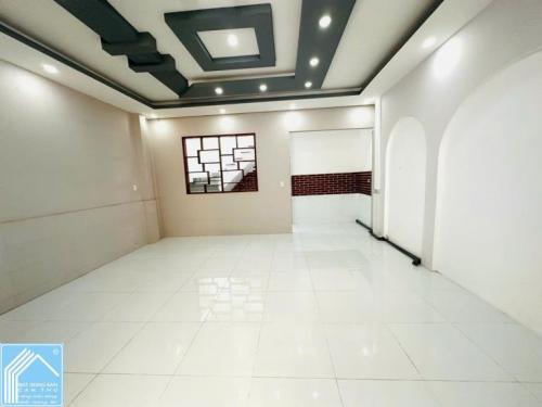 Cho thuê nhà hẻm mậu thân gần đại học cần thơ ngang 6m giá dưới 7 triệu 