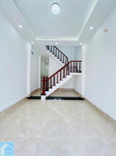 Cho thuê nhà hẻm trương định gần mặt tiền đề thám giá 12 triệu 