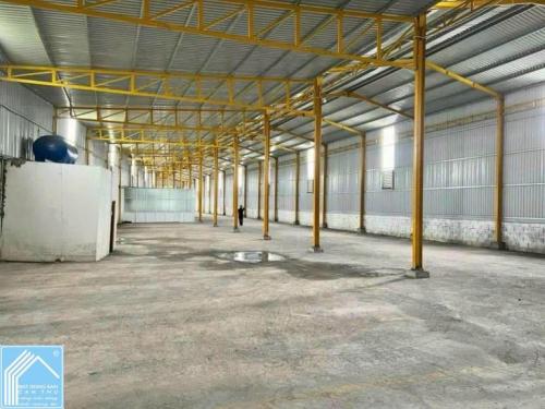 Cho thuê nhà kho lớn 1700m2 mt đường võ nguyên giáp gần 586 ngang 10m