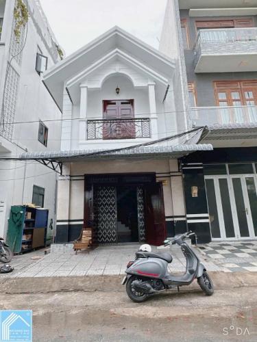 Cho thuê nhà khu dân cư hưng phú gần siêu thị go giá dưới 10 triệu