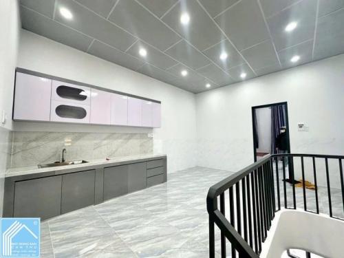 CHO THUÊ NHÀ LẦU ĐƯỜNG PHẠM THẾ HIỂN