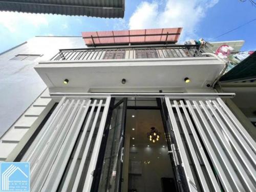 Cho thuê nhà lầu full nội thất trung tâm cần thơ gần vincom hùng vương 