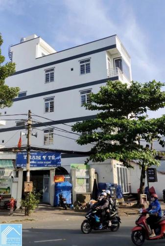  Cho thuê nhà mặt tiền 3 tháng 2 đối diện đại học cần thơ giá 35 triệu 