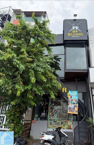 Cho thuê nhà mặt tiền bờ hồ huỳnh cương ngang hơn 4m giá dưới 20 triệu 