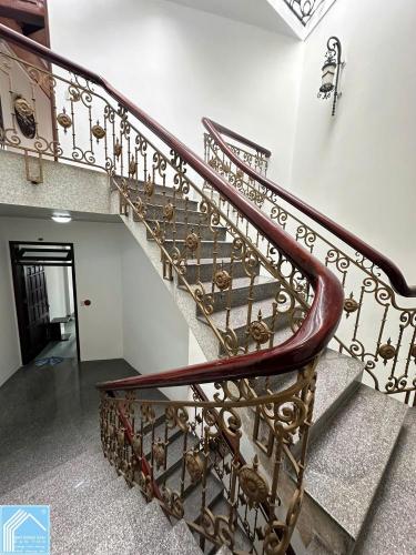 Cho thuê nhà mặt tiền đường 30 tháng 4 đối diện trường lương thế vinh giá 23 triệu