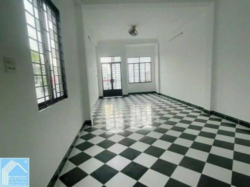 Cho thuê nhà mặt tiền đường 30 tháng 4 gần nguyễn văn linh giá 25 triệu