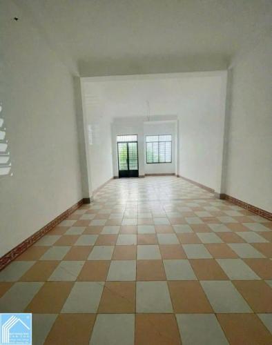 Cho thuê nhà mặt tiền đường 30 tháng 4 gần nguyễn văn linh giá 25 triệu