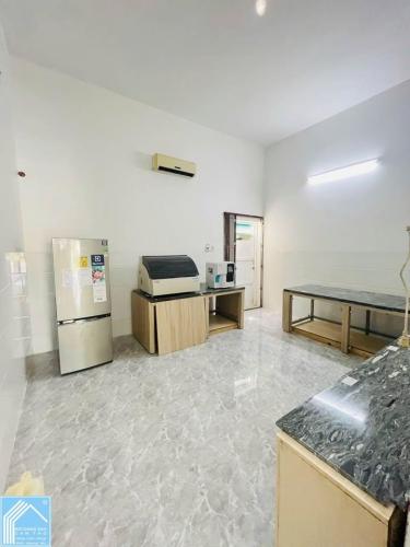 Cho thuê nhà mặt tiền lý thái tổ hưng phú 1 gần siêu thị go cần thơ giá 15 triệu 