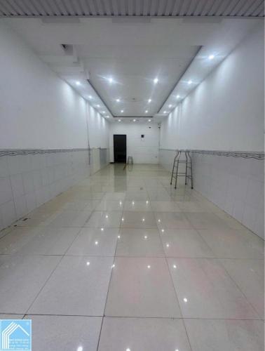 Cho thuê nhà mặt tiền phan đình phùng gần bến ninh kiều giá 28 triệu 