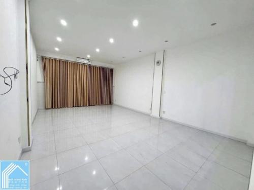 Cho thuê nhà mặt tiền trần văn hoài gần góc 30 tháng 4 vincom xuân khánh 