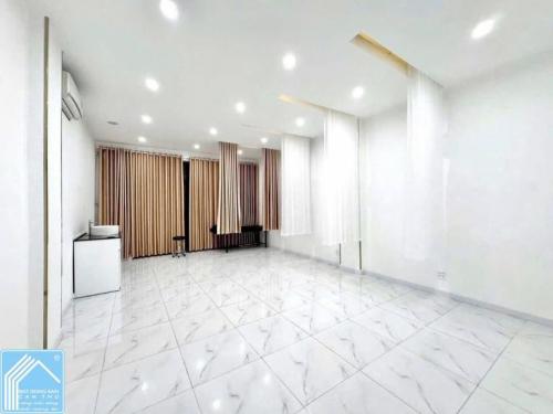 Cho thuê nhà mặt tiền trần văn hoài gần góc 30 tháng 4 vincom xuân khánh 