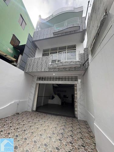 Cho thuê nhà mặt tiền trung tâm cần thơ gần vincom xuân khánh giá 23 triệu 