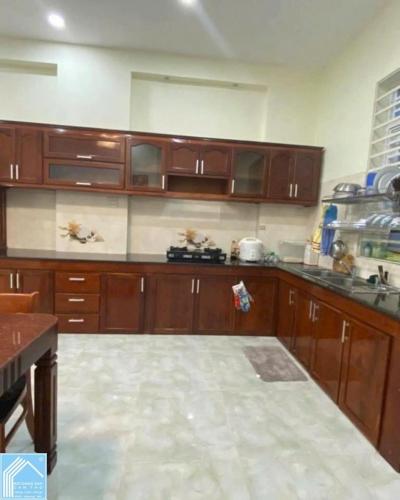 Cho thuê nhà mặt tiền xuân hồng đối diện bệnh viện nhi giá 17 triệu