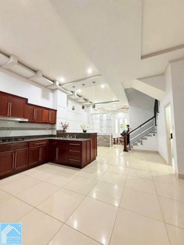 Cho Thuê Nhà trệt 2 lầu đường Nam Cao kdc 91b - thông trần hoàng na, nguyễn hiền