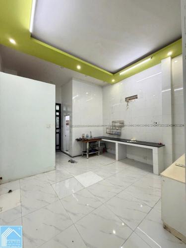 Cho Thuê Nhà Trệt Lầu Sân thượng đường số 3 KDC Hồng Phát - Cách Nguyễn Văn Cừ 25m