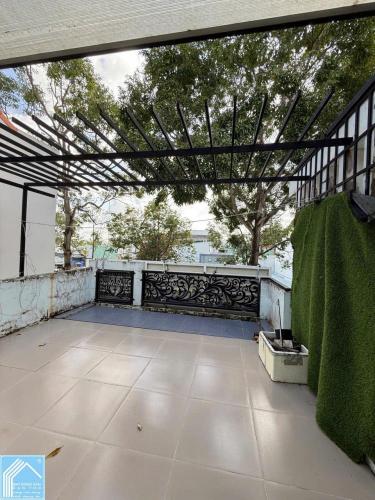 Cho Thuê Nhà Trệt Lầu Sân thượng đường số 3 KDC Hồng Phát - Cách Nguyễn Văn Cừ 25m