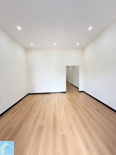 Cho thuê nhà trung tâm cần thơ gần vincom hùng vương lộ ô tô giá 5 triệu - 