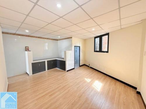 Cho thuê nhà trung tâm cần thơ gần vincom hùng vương lộ ô tô giá 5 triệu - 