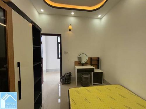 Cho Thuê Nhà1 Trệt 2 Lầu Góc 2 Mặt tiền đường Phạm Thế Hiển KDC Thới Nhự