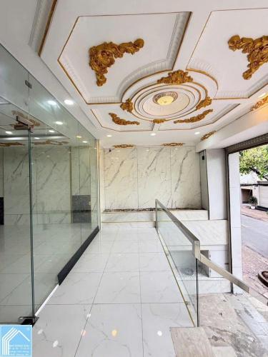 CHO THUÊ TÒA NHÀ MẶT TIỀN GẦN CÔNG VIÊN LƯU HỮU PHƯỚC NINH KIỀU CẦN THƠ