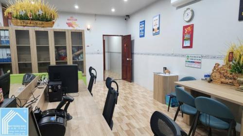 CHO THUÊ VĂN PHÒNG MỚI 45M2 PHÚ THỨ, CÁI RĂNG - VỊ TRÍ ĐẮC ĐỊA, GIÁ HẤP DẪN CHỈ 6.5 TRIỆU, SỔ ĐỎ,