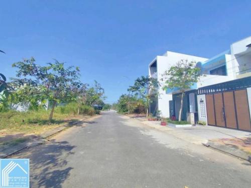 Chủ gởi:Đất 2.150 tỷ- Có nhà trệt lầu chỉ 3.290 triệu (quá êm) ĐƯỜNG B3 KHU TÂN PHÚ