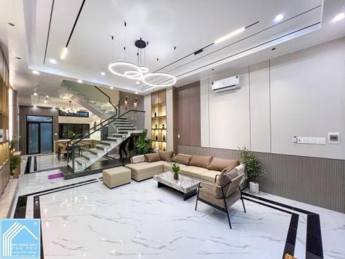 CHỦ GỬI- GIÁ BÁN: 6 tỷ. ​NHÀ 3 TẦNG MỚI FULL NỘI THẤT ĐƯỜNG D14 KDC HỒNG LOAN, CẦN THƠ