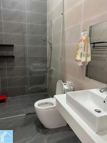 Chủ gửi BÁN MINI HOUSE SÂN VƯỜN DT 5X25 KHU 586- GIÁ 3.75 TỶ