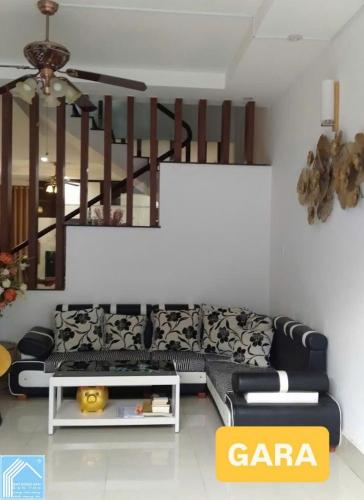 Chủ gửi: BÁN NHÀ 1 TRỆT 3 LẦU ĐƯỜNG 26 KHU CÔNG TY 8 - P HƯNG PHÚ - CẦN THƠ.