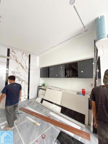 Chủ gửi! Giá bán 4 tỷ 150 triệu ( thương lượng ) Bán nhà trệt lầu Đường số 8 KDC Văn Hóa Tây Đô. 