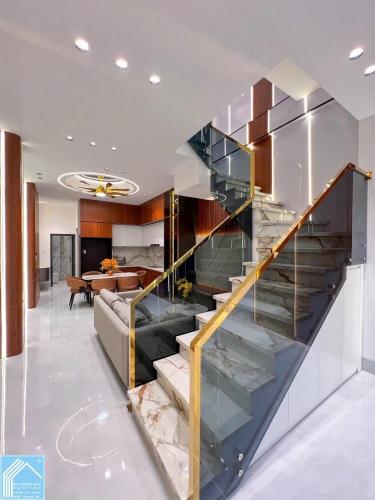 Bán Nhà Trệt Lầu cách đường Phạm Ngũ Lão 50m