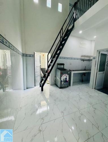 CUỐI THÁNG 5  PHÒNG TRỐNG  HH 1/2 tháng gửi ace chạy tiếp.  