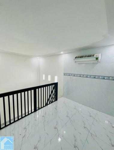 CUỐI THÁNG 5  PHÒNG TRỐNG  HH 1/2 tháng gửi ace chạy tiếp.  