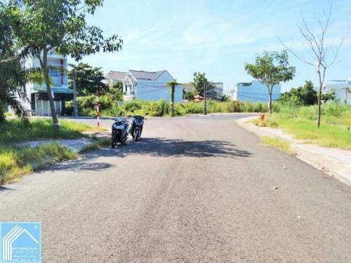 Đất 5x22.5 Đường Số 5 Khu Nhà Vườn Cồn Khương Đất 5x22.5 Đường Số 5 Khu Nhà Vườn Cồn Khương