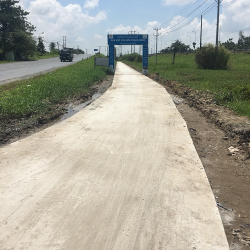 Nền CLN 195m2 nở hậu, lộ 3m, hướng Tây Nam, khu vực rạch Bùng Binh, Q. Cái Răng, Cần Thơ Nền CLN 195m2 nở hậu, lộ 3m, hướng Tây Nam, khu vực rạch Bùng Binh, Q. Cái Răng, Cần Thơ