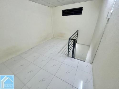 Dãy 5 phòng Trọ Mặt tiền đường Trần Văn Nghiêm, P.Bình Thuỷ, TP.Cần Thơ