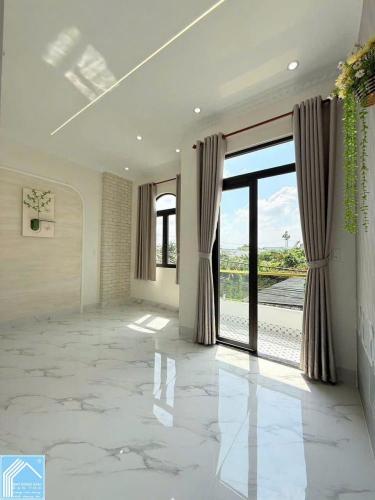Giá mới 3,2 tỷ - BÁN CĂN NHÀ HẺM CHỤC CHÍNH 388 CÁCH ĐẠI NGẬN 150M