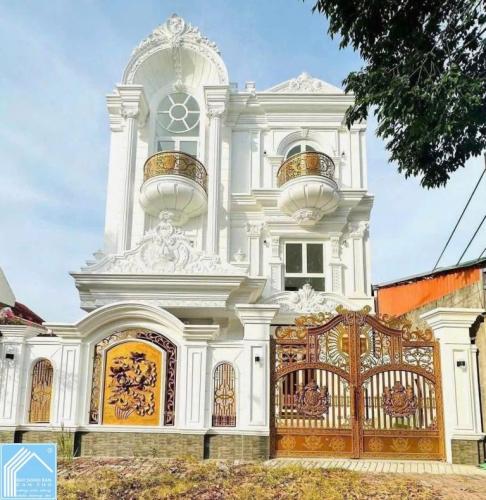 Giảm 7 Tỷ - Bán Biệt Thự 1 Trệt 2 Lầu Mặt tiền đường Nguyễn Văn Lưu KDC Nam Long, P.Cái Răng