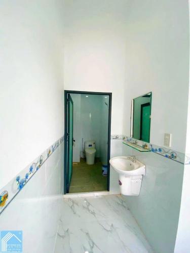 GIẢM GIÁ MẠNH – NHÀ MỚI ĐẸP, 2 MẶT THOÁNG – CHỈ 1  TỶ 870 TRIỆU TẠI BÌNH THỦY - TP CẦN THƠ