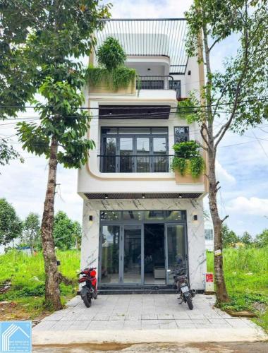 GIẢM SÂU HƠN CẢ GIẢM CÂN MÙA HÈ Nhà đẹp – giá sốc – giá rẻ tại khu Hồng Loan! GIẢM SÂU HƠN CẢ GIẢM CÂN MÙA HÈ Nhà đẹp – giá sốc – giá rẻ tại khu Hồng Loan!