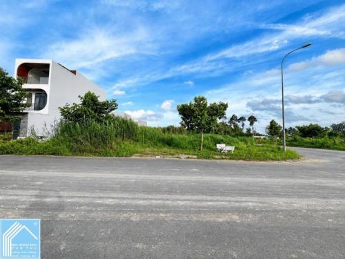 Hàng Hiếm Kế GÓC rất Đẹp giá TỐT. Đường A3 KDC PHÚ AN
