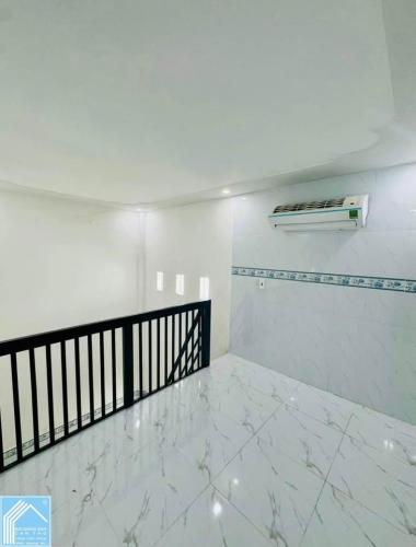 HH 1/2 tháng gửi ace chạy tiếp. 