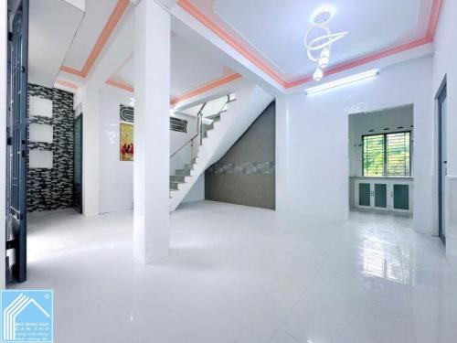 HH 30 TRIỆU – GỬI TRỌN ACE MÔI GIỚI HỖ TRỢ BÁN  Bán nhà trệt lầu mới – Trung tâm Ninh Kiều hẻm 41
