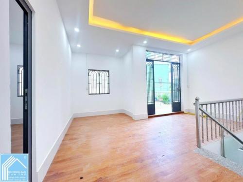 HH 30 TRIỆU – GỬI TRỌN ACE MÔI GIỚI HỖ TRỢ BÁN  Bán nhà trệt lầu mới – Trung tâm Ninh Kiều hẻm 41