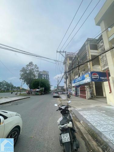 MẶT TIỀN VÕ VĂN KIỆT VÀ MẶT TIỀN MẬU THÂN NỐI DÀI (LÒ NHÔM) NHÀ TRỆT LẦU HOÀN CÔNG