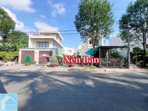 Nắm chủ: BÁN NỀN TRỤC CHÍNH PHAN TRỌNG TUỆ KHU DIỆU HIỀN - CẦN THƠ. LH 0942495498 PHƯƠNG