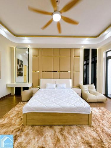 Nắm chủ BÁN NHÀ 1 TRỆT 2 LẦU ĐƯỜNG D1 KHU HỒNG LOAN 6A.  LH 0942495498 PHƯƠNG