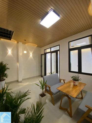 Nắm chủ NHÀ MỚI ĐẸP HOÀN THIỆN. Nhà 3 tầng số 171 đường D14 KDC Hồng Loan