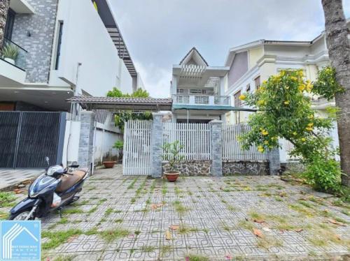 NC: BÁN NHÀ 1 TRỆT 1 LẦU (240M2) ĐƯỜNG SỐ 9 KDC NÔNG THỔ SẢN (11C) CẦN THƠ- GIÁ 9.2 TỶ 