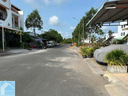 Nc: Bán nhà 1 trệt 2 lầu đường D13, KDC Hồng Loan, P. Cái Răng, TP. Cần Thơ